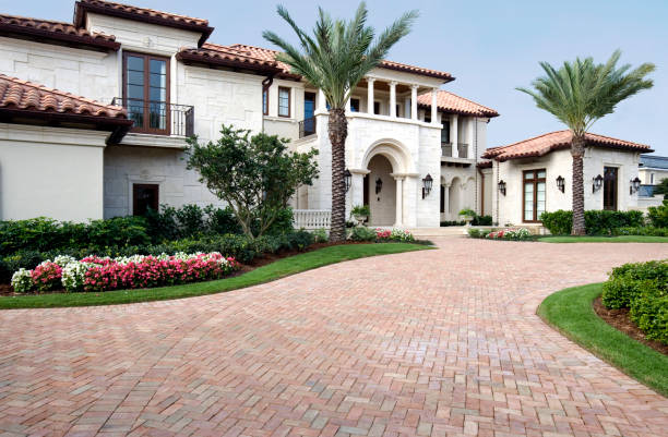 Best Driveway Resurfacing Pavers  in Kingsburg, CA